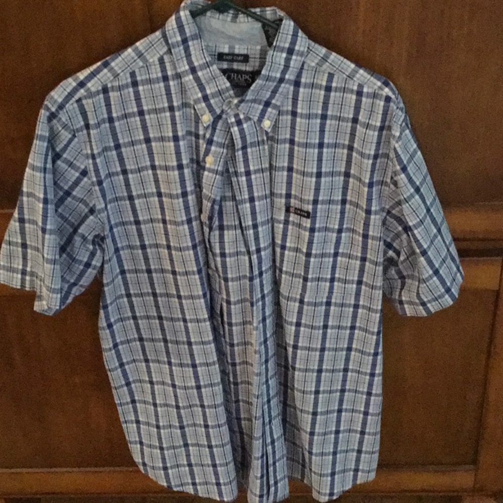 Short sleeve casual shirt